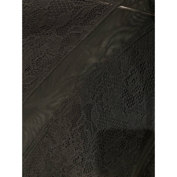 EUC Lululemon In Depth Lace Jacket - Picture 7 of 8